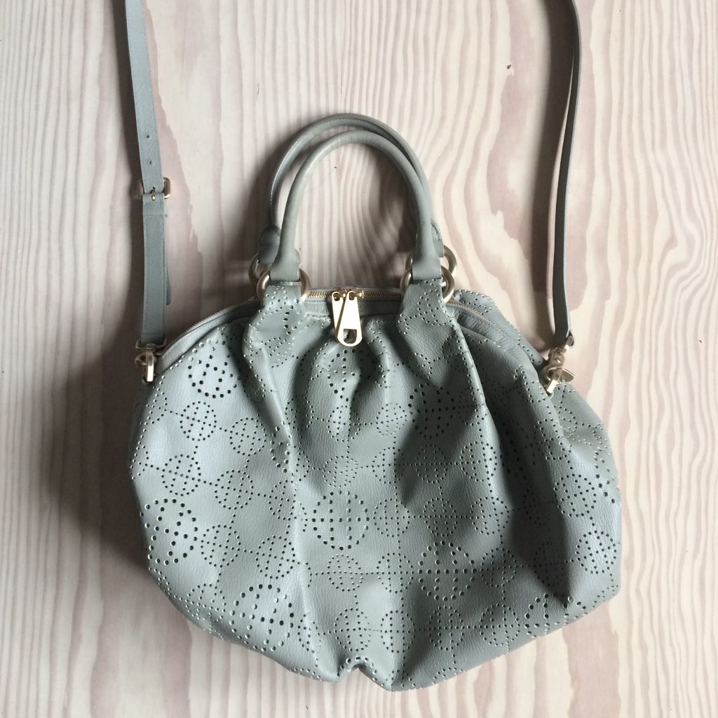 HUGO BOSS Handtasche.